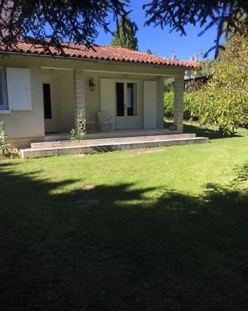 Holiday home Les Pierrottes Pour 2 *